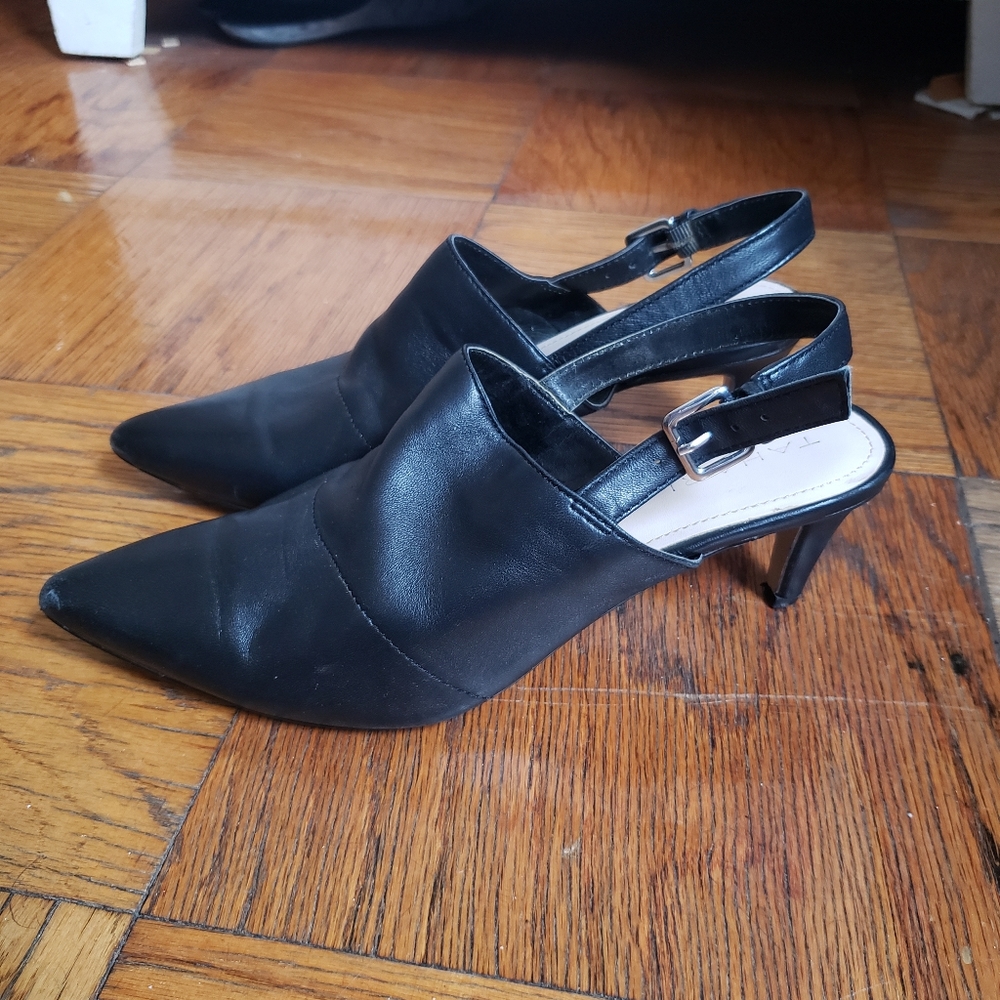 Tahari Gayle Sling Back Black Leather Mule Point Toe Pumps - size 7.5